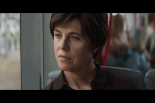 Stitches - Un Legame Privato -  Clip 2  Ti Cerco In Ogni Volto