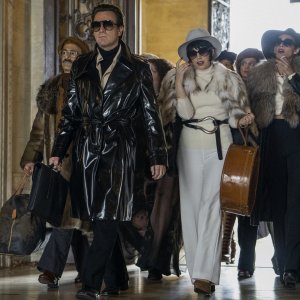 Halston: Ewan McGregor e Krysta Rodriguez in una immagine della serie Netflix