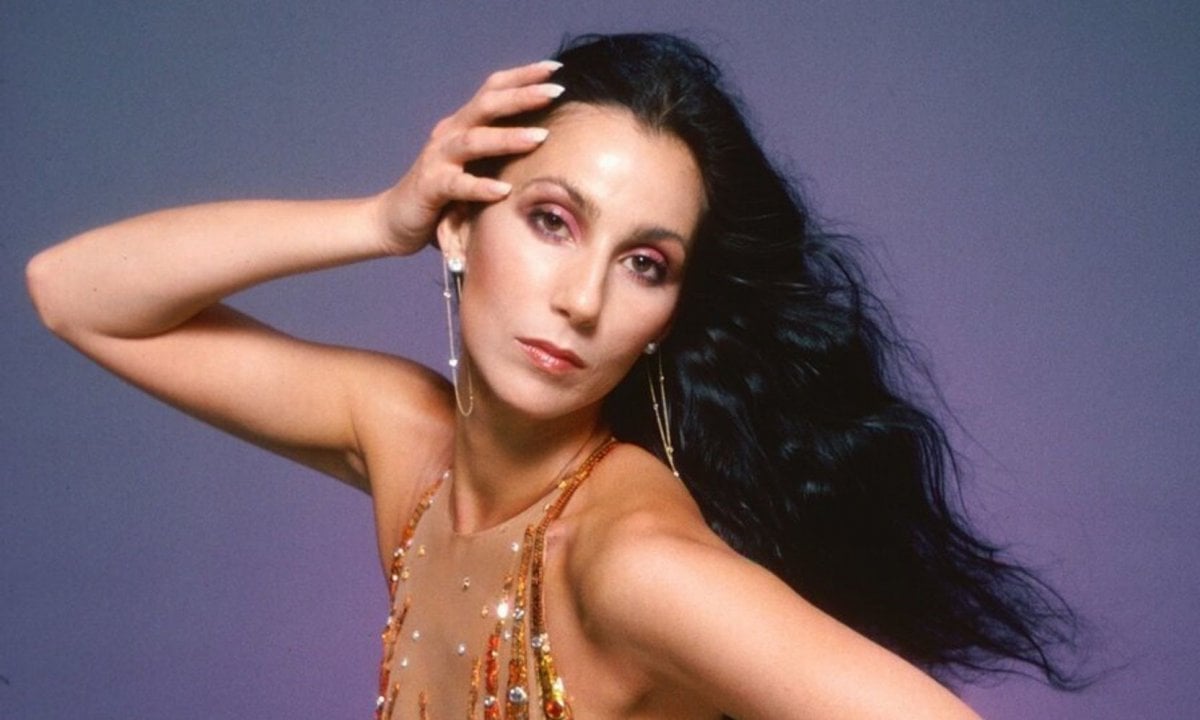 Cher a gamba tesa su Peter Bogdanovich: "Era un maiale"