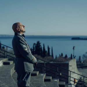 Il cattivo poeta: Sergio Castellitto in una sequenza