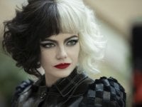 Crudelia, Emma Stone: 'Il divieto di fumo della Disney ha reso il personaggio più difficile'