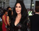 Cher: la star della musica annuncia che la sua vita diventerà un film
