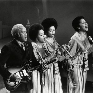 1971: L'anno in cui la musica ha cambiato tutto - The Staple Singers in una scena della serie