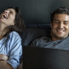 DNA - Le radici dell'amore: Louis Garrel, Maïwenn in una sequenza