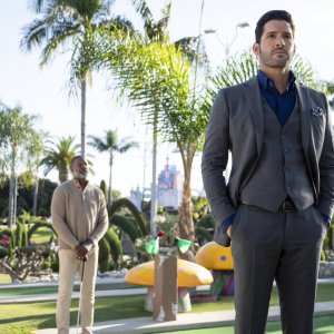 Lucifer: Tom Ellis nella seconda parte della quinta stagione