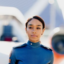 Intergalactic: Savannah Steyn in una scena della serie