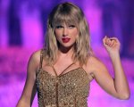 Taylor Swift affianca Christian Bale e Margot Robbie nel cast del nuovo film di David O. Russell