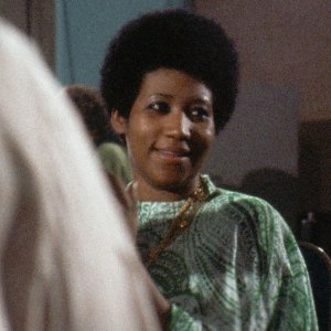 Amazing Grace: Aretha Franklin in una scena del film