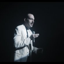 Comedians: Marco Bonadei in una scena