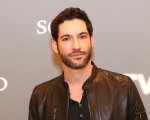 Lucifer, Tom Ellis e l'oggetto rubato dal set: 'Sembra una zanna di elefante ma non lo è'