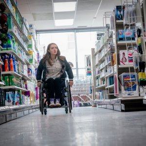 Run: Kiera Allen in un'immagine