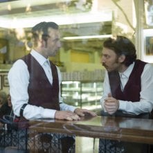 The Waiter: Aris Servetalis, Alexandros Mavropoulos durante una scena del film