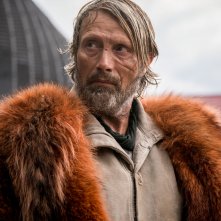 Chaos Walking: Mads Mikkelsen in una scena del film
