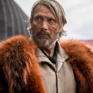 Chaos Walking: Mads Mikkelsen in una scena del film