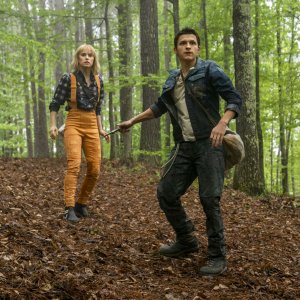 Chaos Walking: Tom Holland, Daisy Ridley in una scena del film