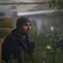 Security: Marco D'amore in una scena