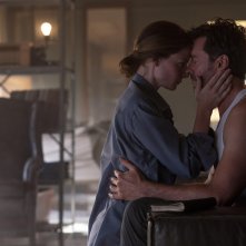 Frammenti dal passato - Reminiscence: Rebecca Ferguson, Hugh Jackman in una scena del film