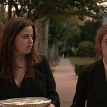 Shiva Baby: Rachel Sennott in una sequenza del film