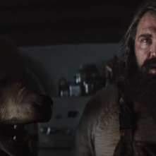 A cena con il lupo - Werewolves Within: una sequenza del film