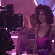 Physical: Rose Byrne in un'immagine della serie