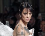Asia Argento ospite di Belve: 'Ho provato ogni tipo di droga, era diventata una dipendenza'