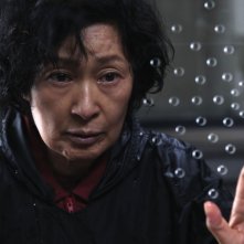 Madre: un primo piano di Kim Hye-ja