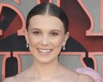 Millie Bobby Brown, la star di Stranger Things ha un nuovo fidanzato con un padre famoso (FOTO)