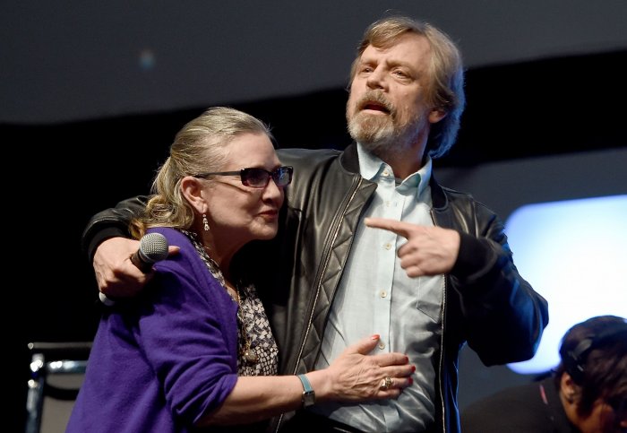 Star Wars, Mark Hamill celebra Carrie Fisher e la sua stella sulla Walk of Fame