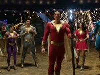 Shazam! Fury of the Gods, nuovi costumi per Zachary Levi e gli altri eroi del film (FOTO)