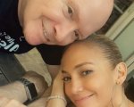 Jennifer Lopez e suo padre, la somiglianza nella foto su Instagram: 'Ti amerò sempre'