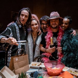 State a casa: Dario Aita, Giordana Faggiano, Roan Johnson, Lorenzo Frediani, Martina Sammarco sul set