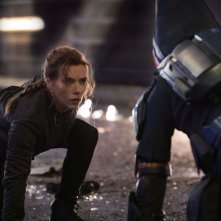 Black Widow: Scarlett Johansson durante un combattimento con Taskmaster