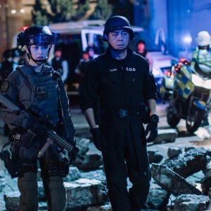 Shock Wave 2: una scena del film