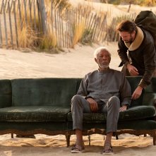 Solos: Dane Stevens e Morgan Freeman in una scena