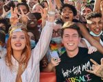 Pride 2021 a Milano: Bella Thorne e Benji guidano il corteo