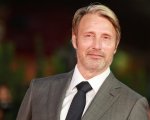 Animali fantastici 3, Mads Mikkelsen: 'Avrei voluto farmi consigliare da Johnny Depp'