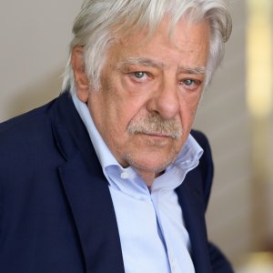 Impero: una bella immagine di Giancarlo Giannini