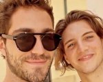 Battiti Live 2021, Tommaso Zorzi e Tommaso Stanzani reagiscono a un commento omofobo(video)