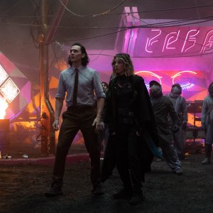 Loki: Tom Hiddleston e Sophia Di Martino nel terzo episodio
