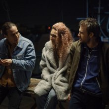 State a casa: Dario Aita, Giordana Faggiano, Lorenzo Frediani in una scena del film