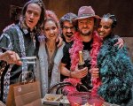 State a casa, intervista a regista e cast: “Il nostro lavoro serve per metabolizzare un momento di crisi'