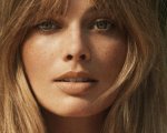 Margot Robbie è più sexy che mai nel servizio fotografico di British Vogue (FOTO)