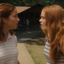 Fear Street Parte 2: 1978, Sadie Sink, Emily Rudd in un'immagine