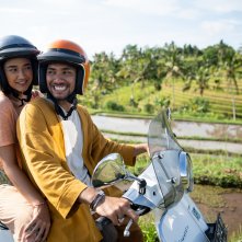 A Perfect Fit: Nadya Arina e Refal Hady in una scena del film
