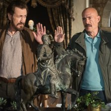 Ritorno al Crimine: Marco Giallini e Gianmarco Tognazzi in  una scena del film