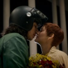 Annette: Adam Driver con Marion Cotillard in una scena del film