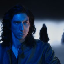 Annette: Adam Driver in una scena