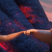 I Croods 2 - Una nuova Era: i personaggi di Nicolas Cage, Emma Stone in una scena del film