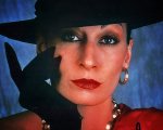Anjelica Huston: i suoi migliori film, da L’onore dei Prizzi a Rischiose abitudini