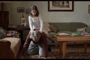 Tre Piani - Clip 'Cavalluccio'